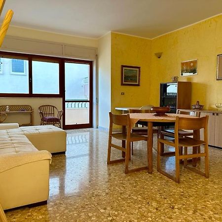 Sea View Apartment Gallipoli Exterior foto